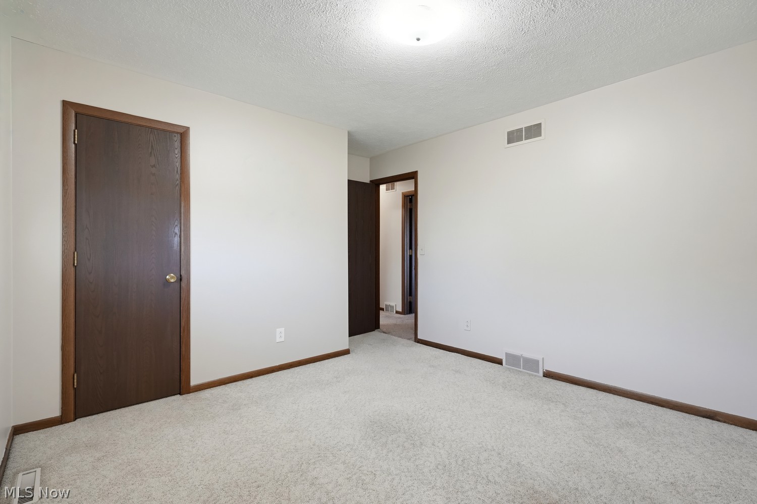 6775 Lake Cable Avenue NW North Canton OH 44720