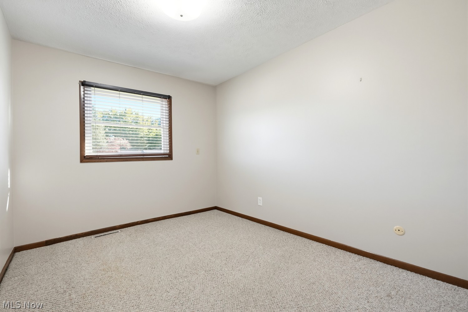 6775 Lake Cable Avenue NW North Canton OH 44720
