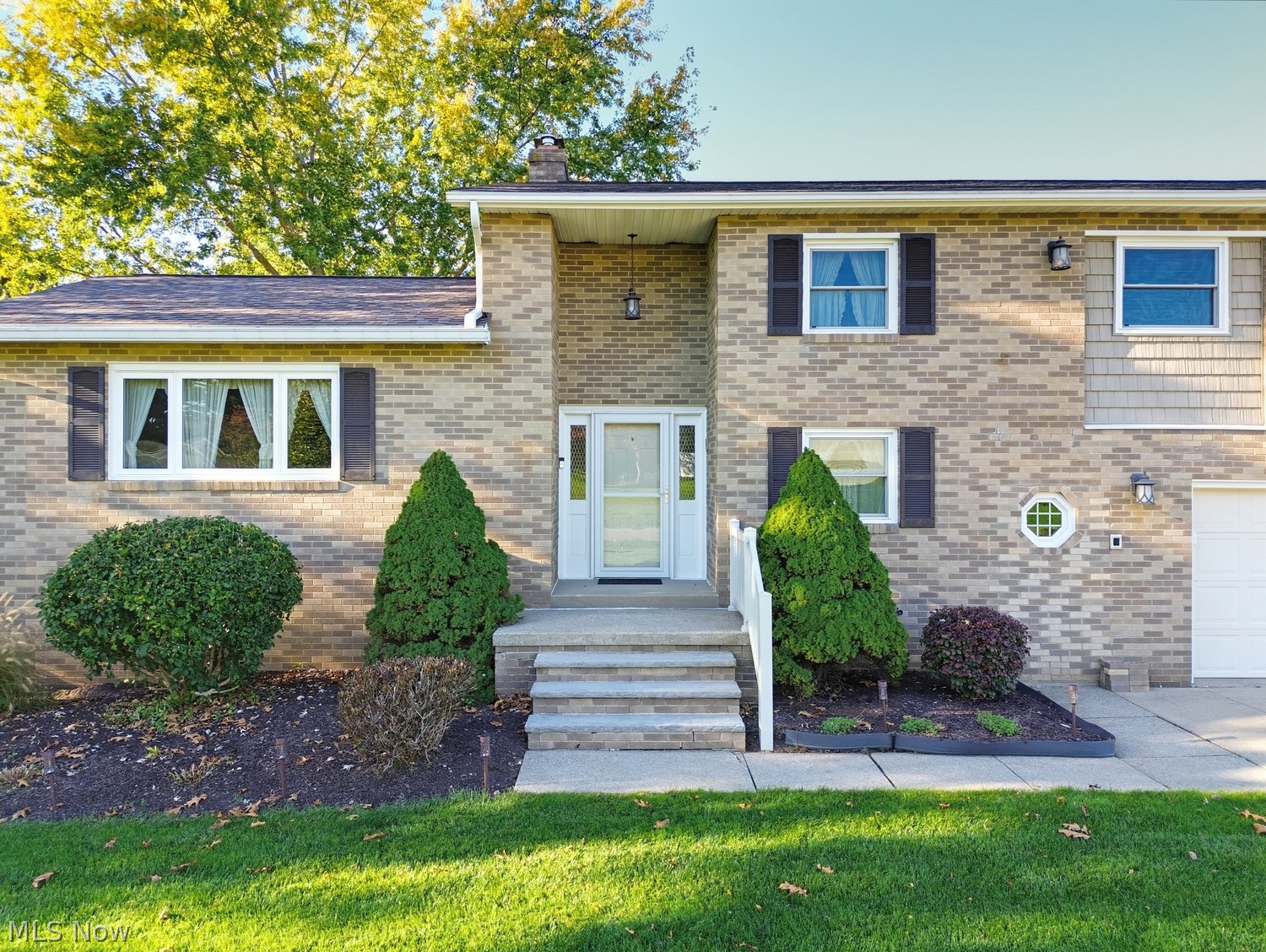 6775 Lake Cable Avenue NW North Canton OH 44720