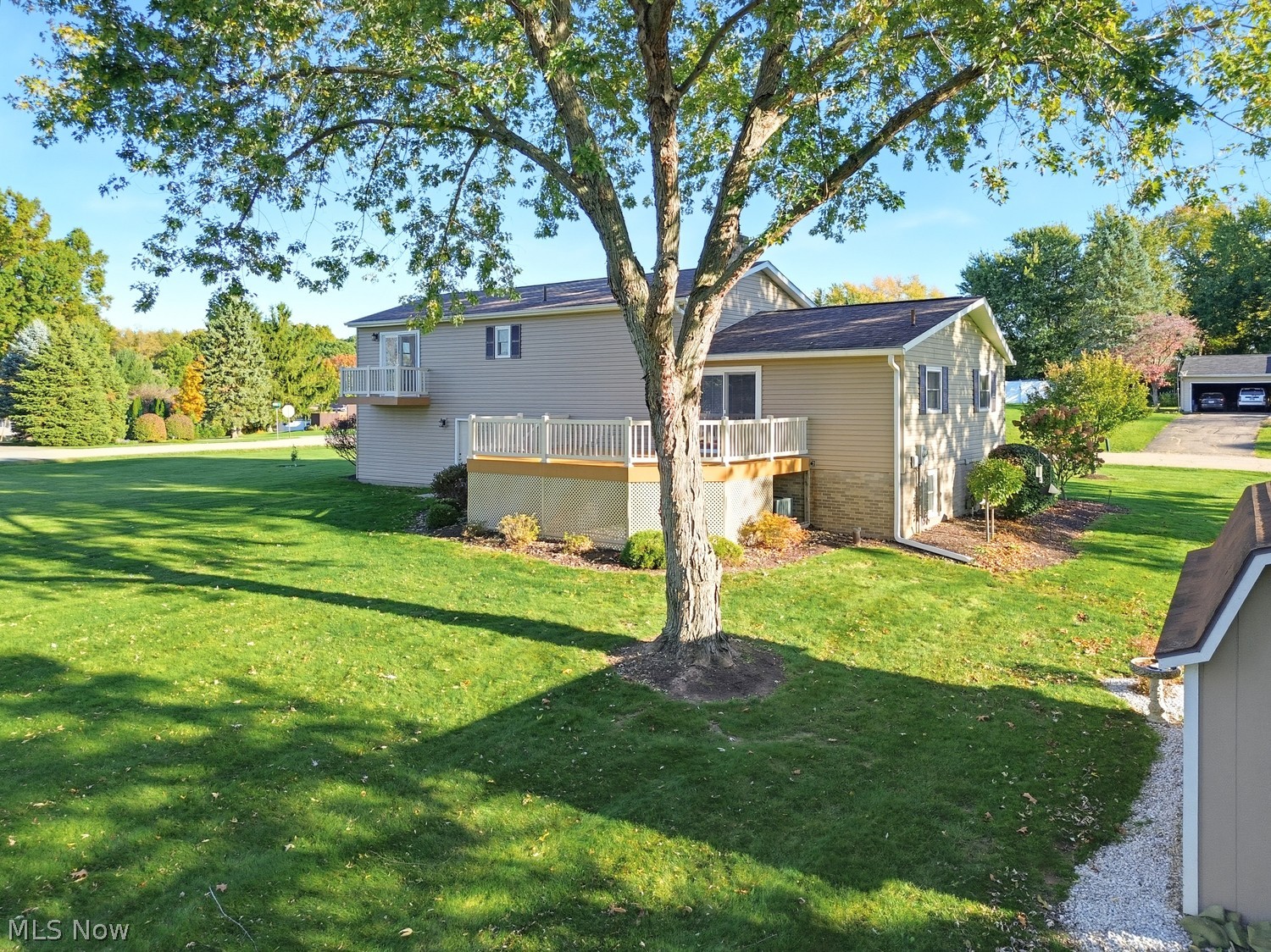 6775 Lake Cable Avenue NW North Canton OH 44720