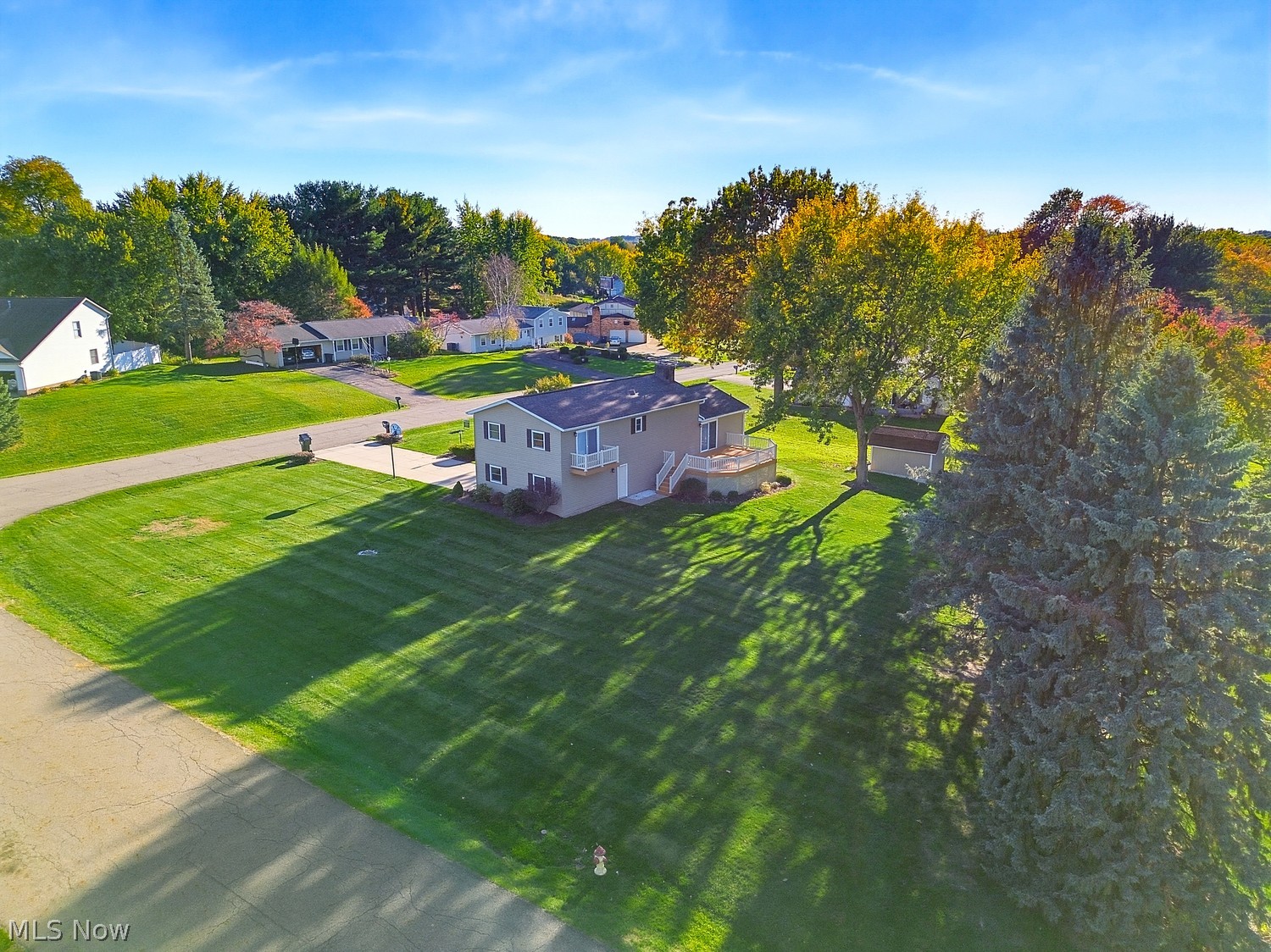 6775 Lake Cable Avenue NW North Canton OH 44720