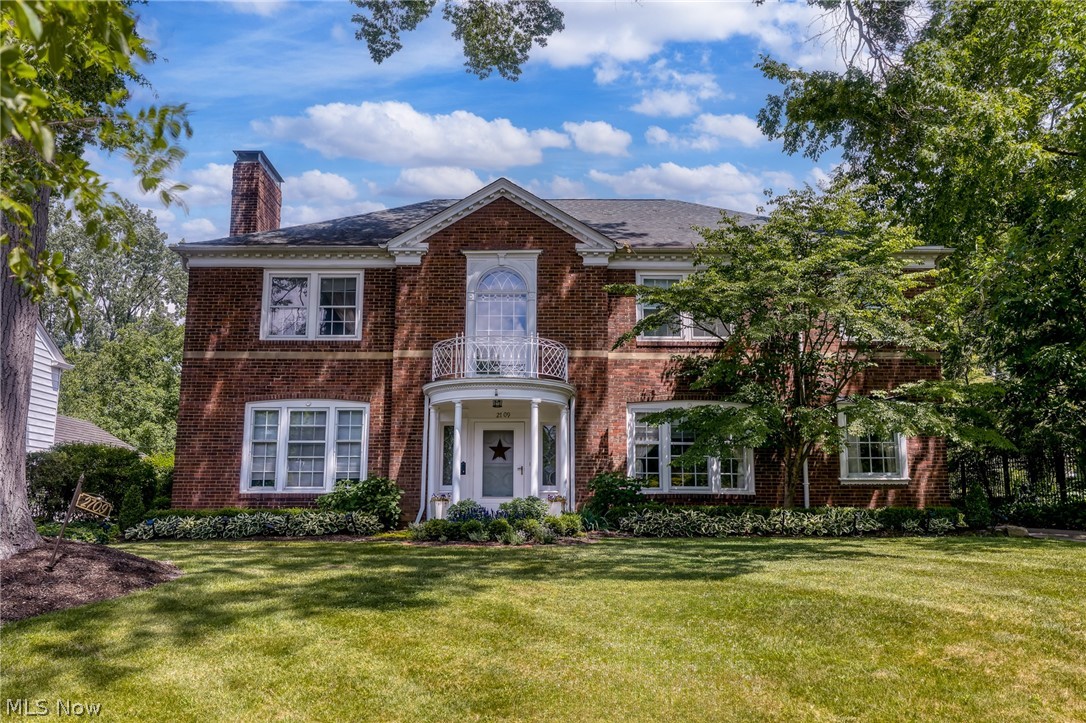 2709 Belvoir Boulevard Shaker Heights OH 44122