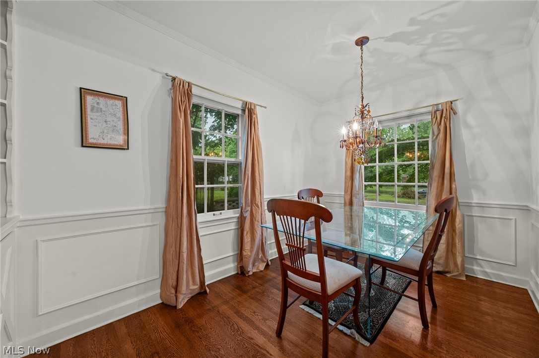 2709 Belvoir Boulevard Shaker Heights OH 44122