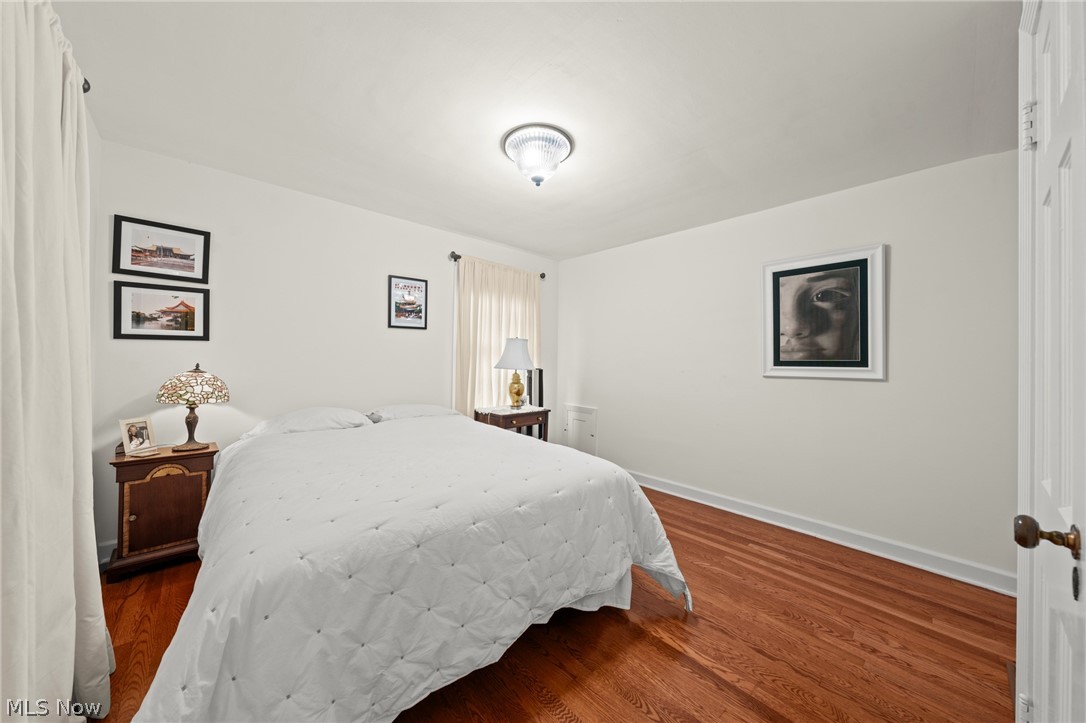 2709 Belvoir Boulevard Shaker Heights OH 44122