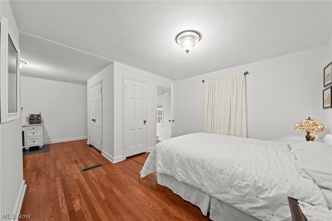2709 Belvoir Boulevard Shaker Heights OH 44122
