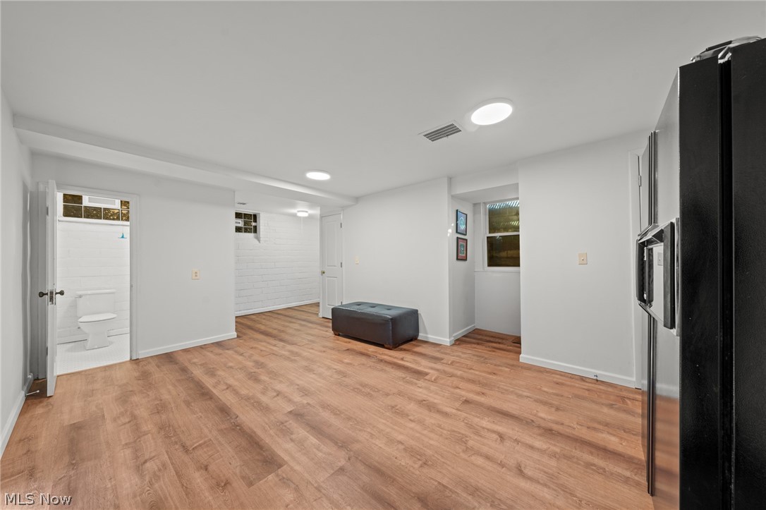 2709 Belvoir Boulevard Shaker Heights OH 44122