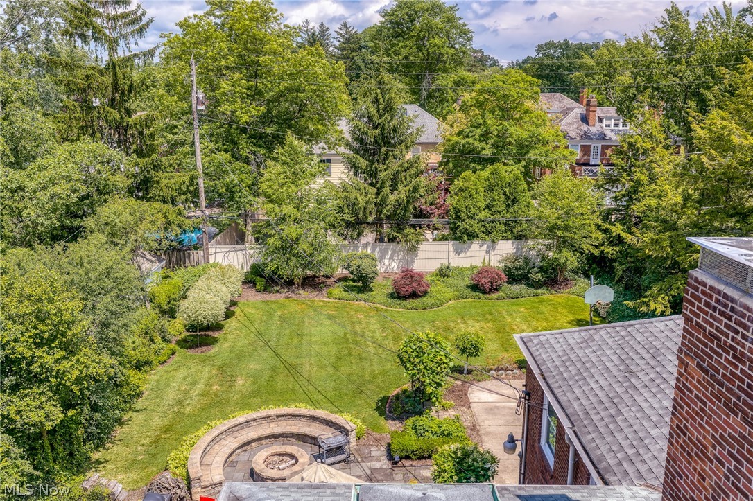 2709 Belvoir Boulevard Shaker Heights OH 44122