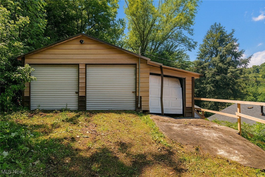 56612 Mcgee Road Shadyside OH 43947