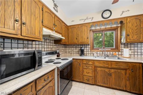 18820 Bennett Road North Royalton OH 44133