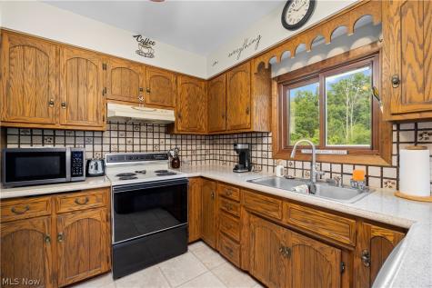 18820 Bennett Road North Royalton OH 44133