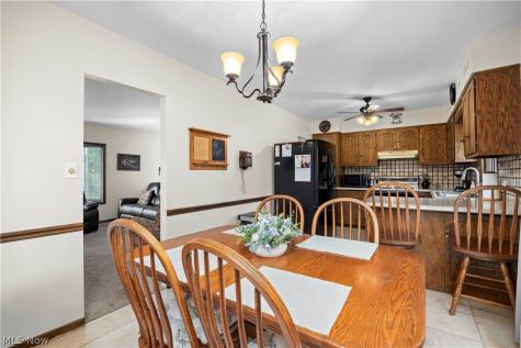 18820 Bennett Road North Royalton OH 44133
