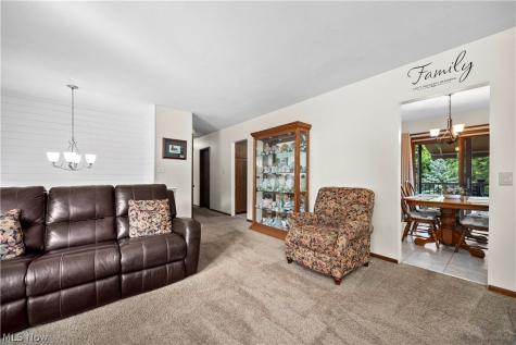 18820 Bennett Road North Royalton OH 44133