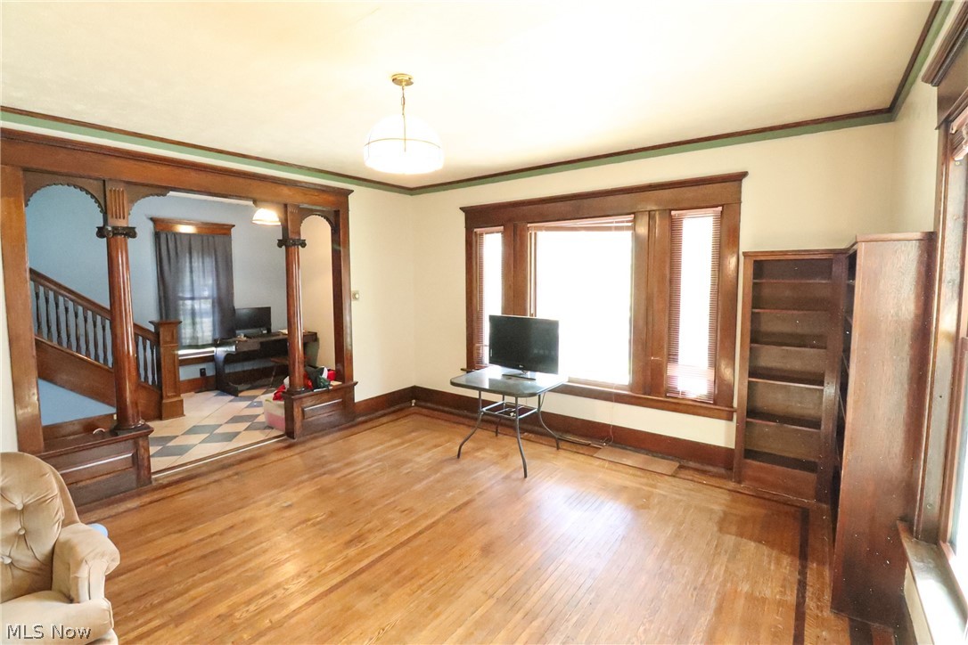 146 S Main Street Creston OH 44217