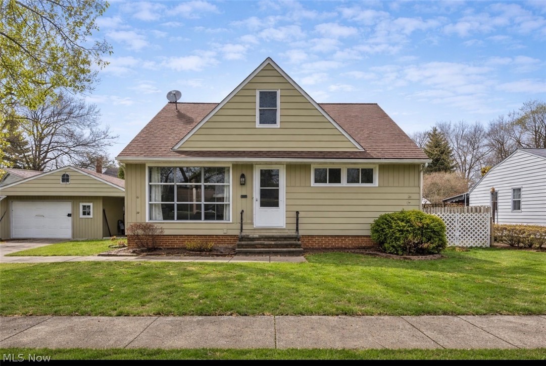 85 E 205th Street Euclid OH 44123
