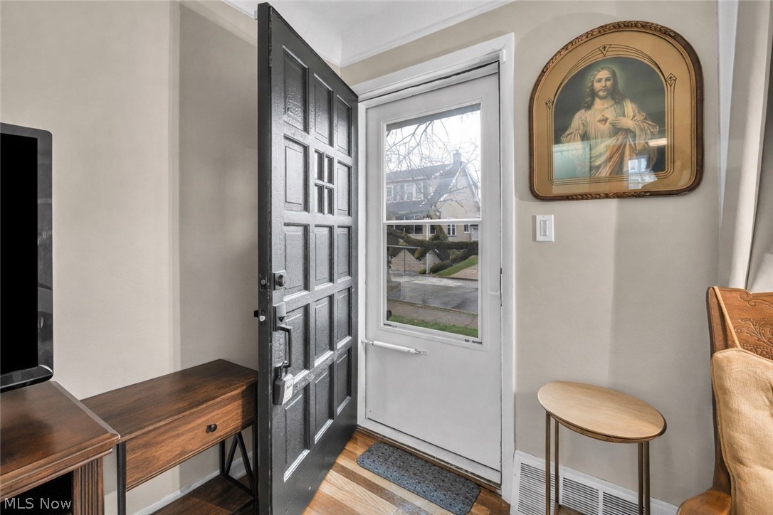 85 E 205th Street Euclid OH 44123