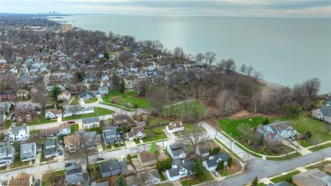 85 E 205th Street Euclid OH 44123
