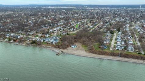 85 E 205th Street Euclid OH 44123