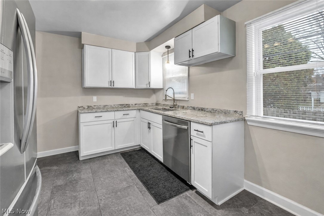 85 E 205th Street Euclid OH 44123