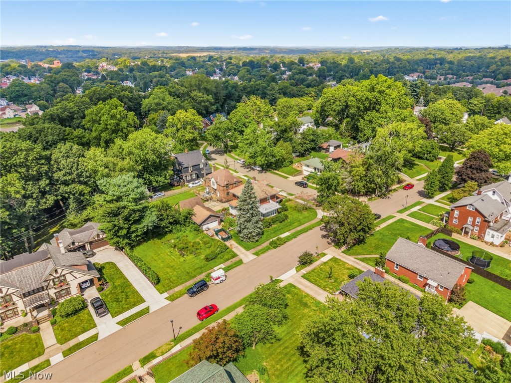 807 Campbell Circle NE Massillon OH 44646