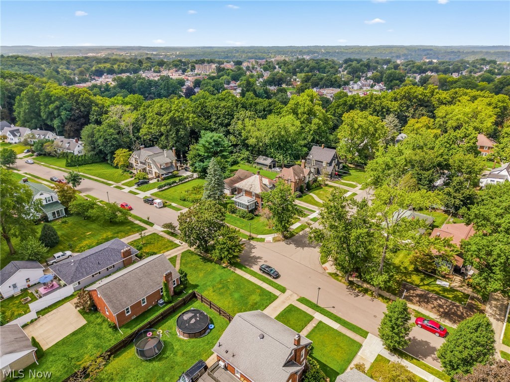 807 Campbell Circle NE Massillon OH 44646