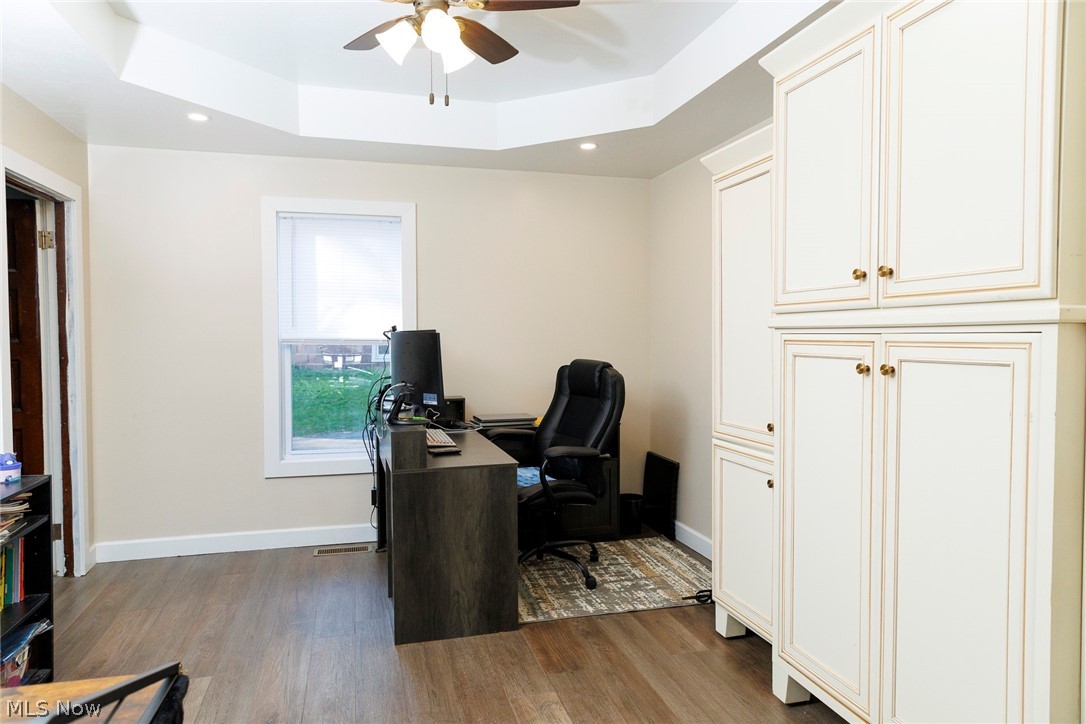 406 W Main Street Sugarcreek OH 44681