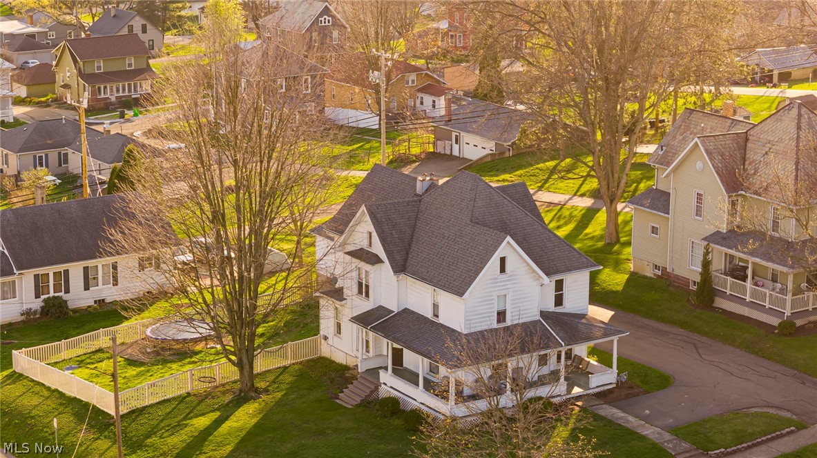 406 W Main Street Sugarcreek OH 44681
