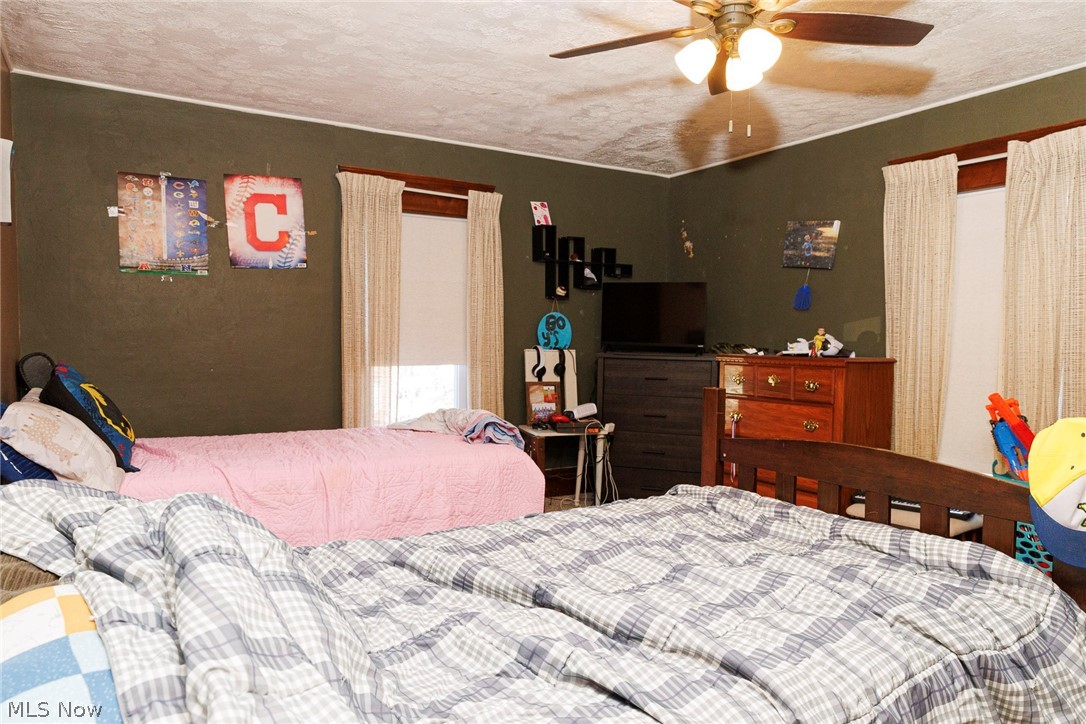 406 W Main Street Sugarcreek OH 44681