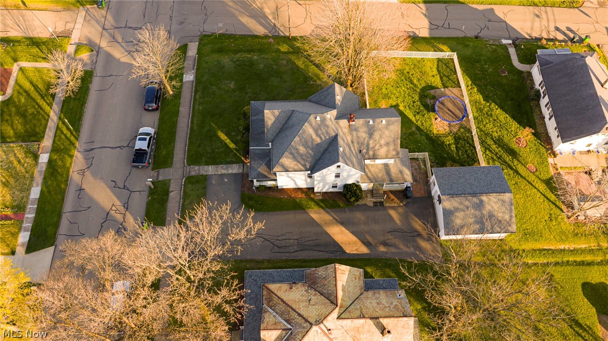 406 W Main Street Sugarcreek OH 44681