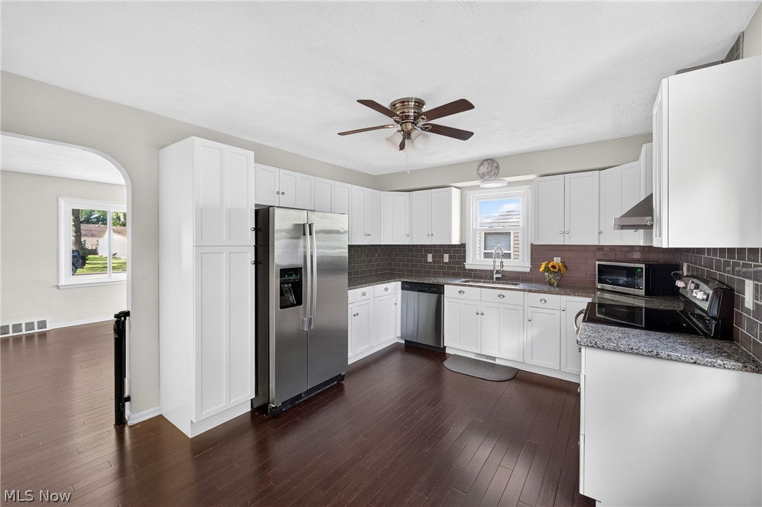 27834 Rexford Road Bay Village OH 44140