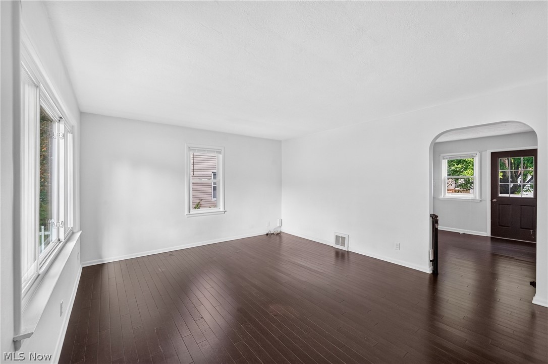 27834 Rexford Road Bay Village OH 44140