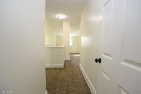 8216 Vineyard Avenue Cleveland OH 44105