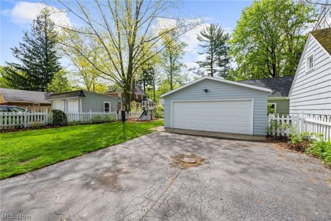 2874 Clarkson Road Cleveland Heights OH 44118