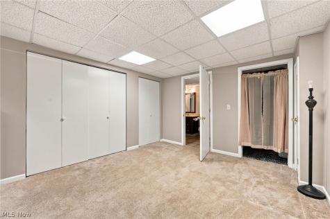 932 Genesee Road Akron OH 44303