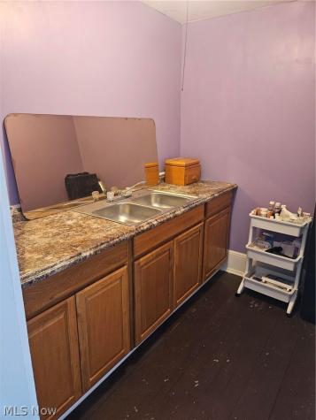 10816 Park Heights Avenue Garfield Heights OH 44125