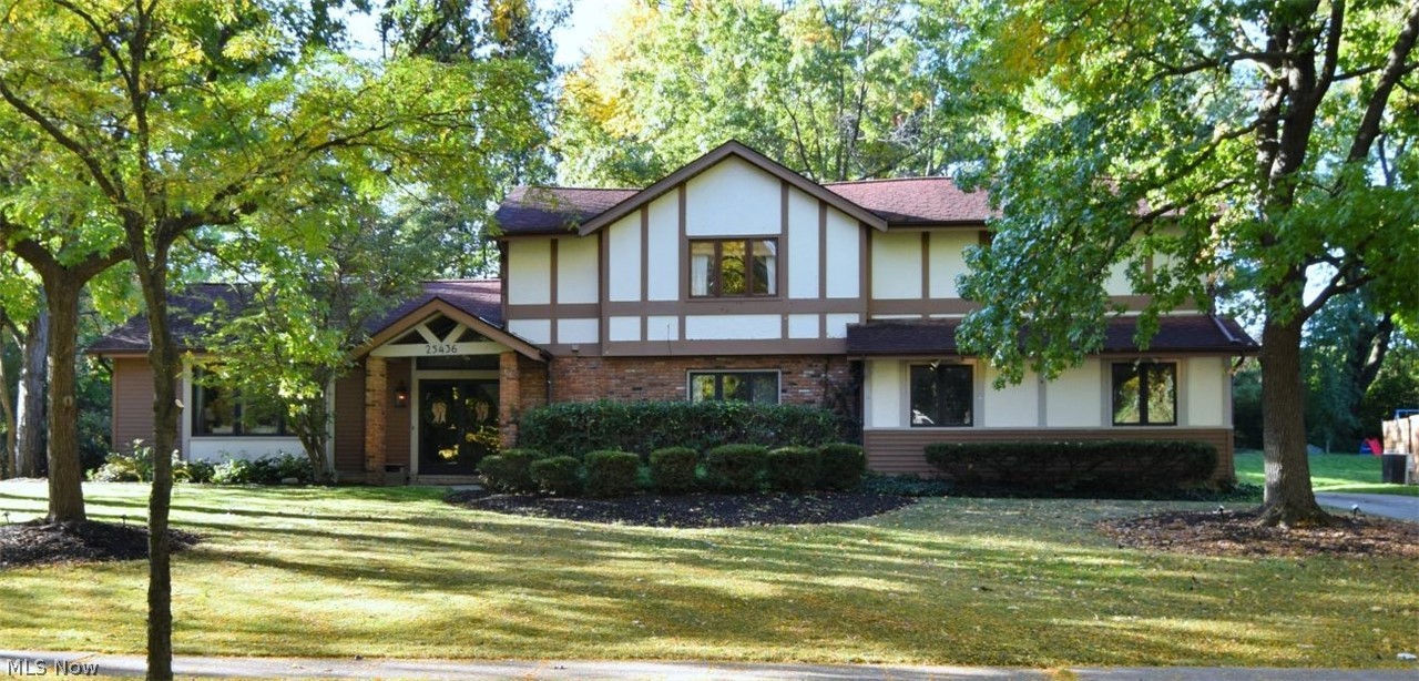 25436 Halburton Road Beachwood OH 44122