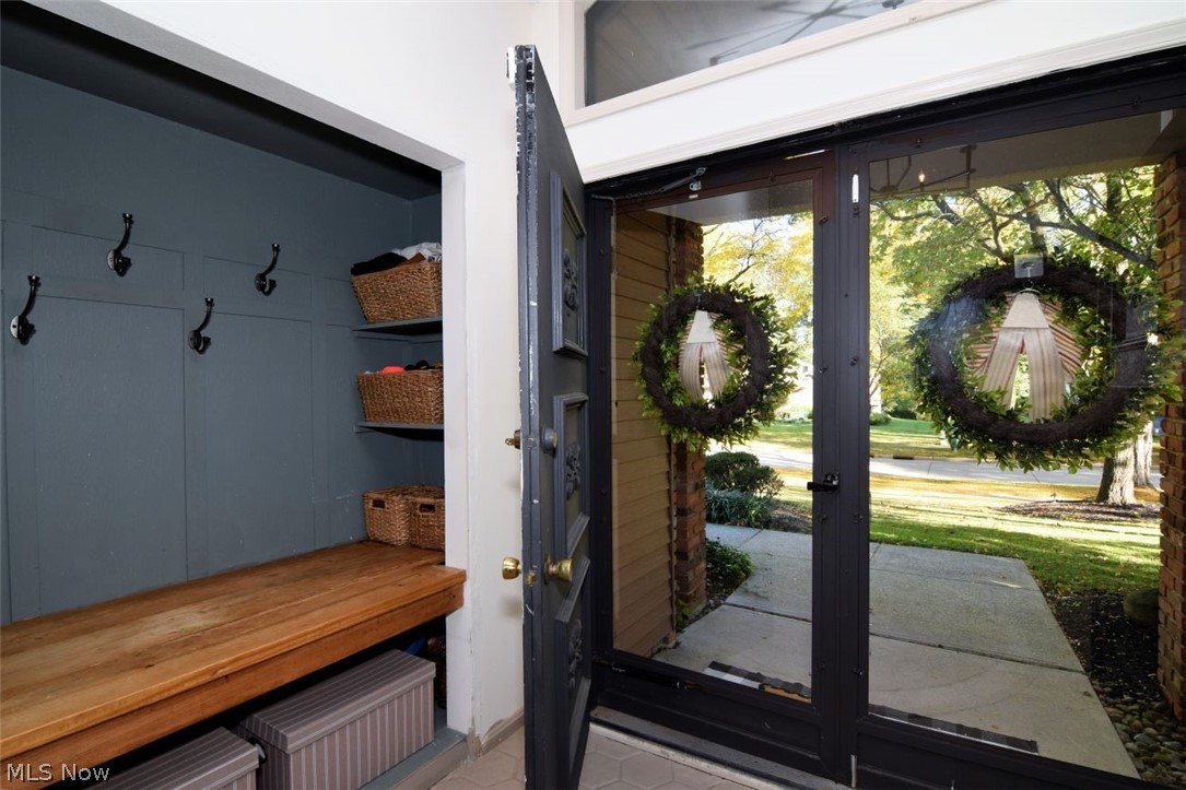25436 Halburton Road Beachwood OH 44122