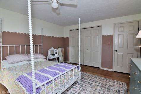 25436 Halburton Road Beachwood OH 44122