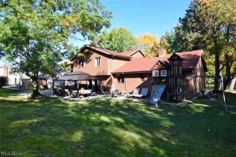 25436 Halburton Road Beachwood OH 44122