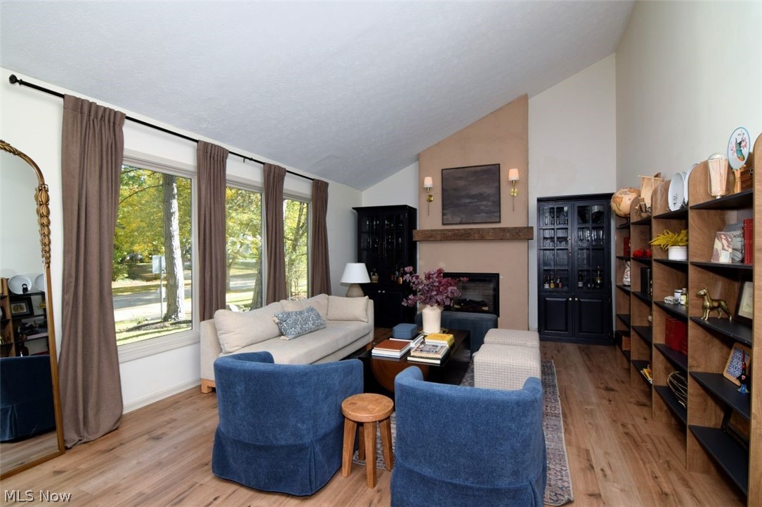 25436 Halburton Road Beachwood OH 44122