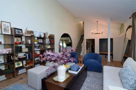 25436 Halburton Road Beachwood OH 44122