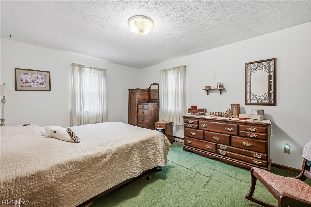 42866 Apples Way Drive Leetonia OH 44431