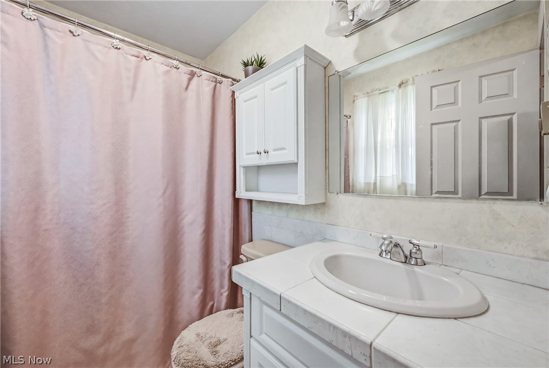 42866 Apples Way Drive Leetonia OH 44431