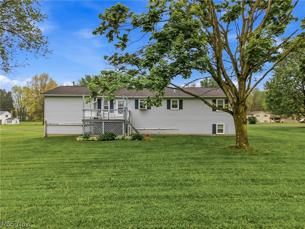 42866 Apples Way Drive Leetonia OH 44431