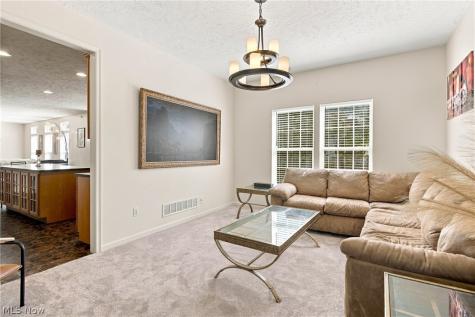 7372 Meadow Brooke Way Northfield OH 44067