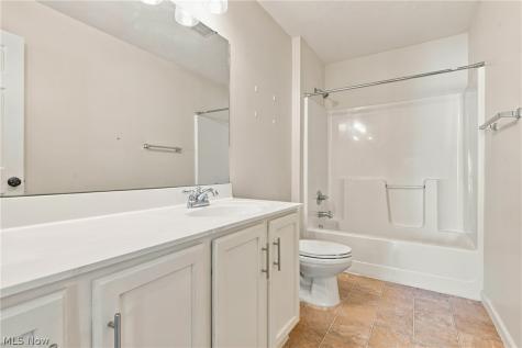 7372 Meadow Brooke Way Northfield OH 44067