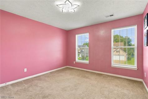 7372 Meadow Brooke Way Northfield OH 44067