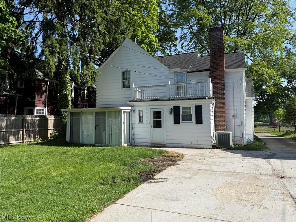 20029 Sussex Road Shaker Heights OH 44122