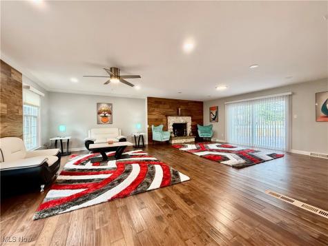 34 Chadbourne Drive Hudson OH 44236