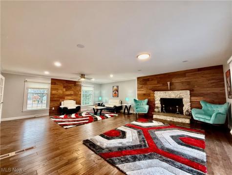 34 Chadbourne Drive Hudson OH 44236