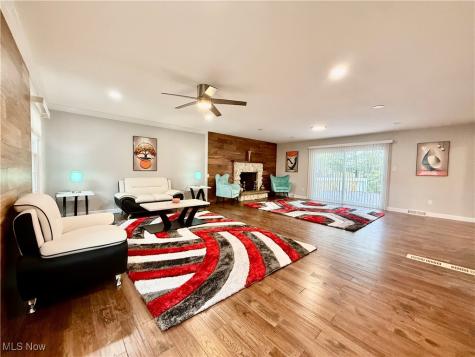34 Chadbourne Drive Hudson OH 44236